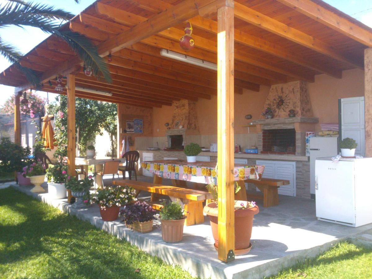Apartamento Sofia & Lakis House Ormos Panagias Exterior foto